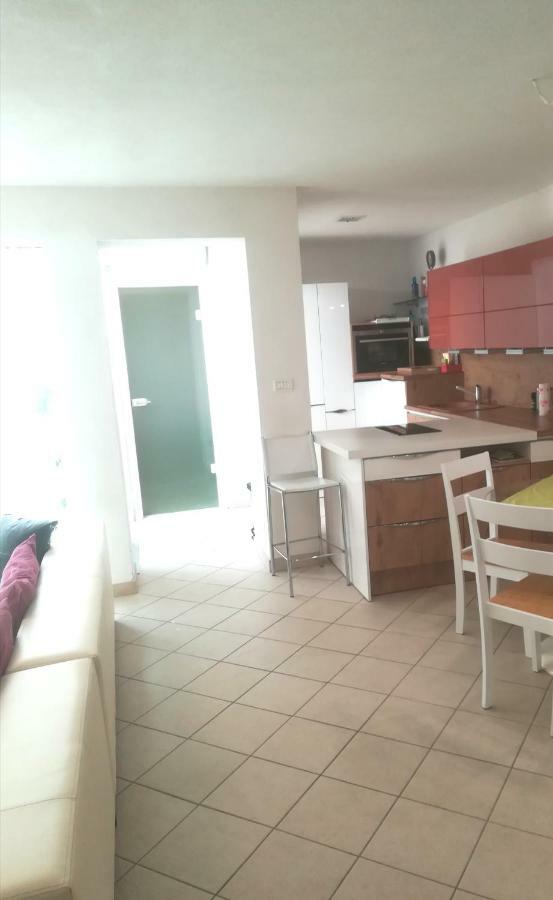 Apartma Zalka Изола Екстериор снимка